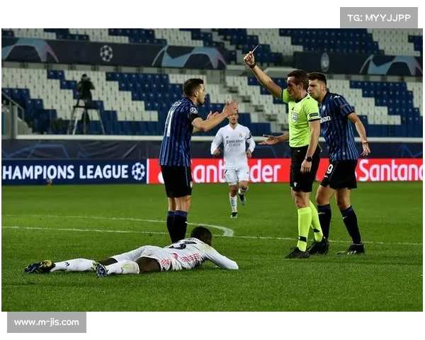 斯韦德贝里脚后跟破门戏耍皇马，补时阶段梅开二度杀死比赛